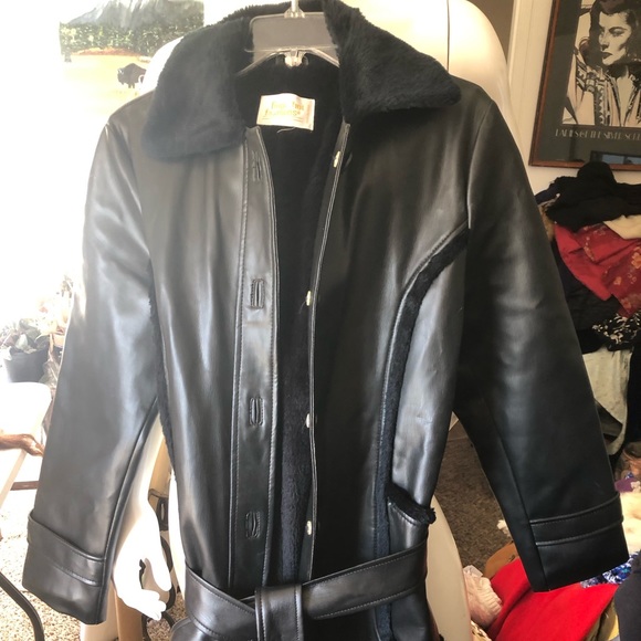 Long pleather coat. - Picture 1 of 8